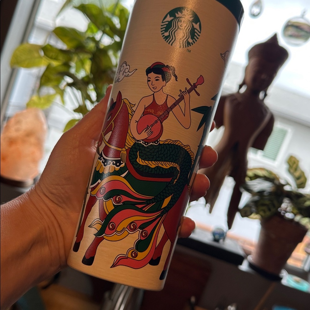 🇻🇳VIETNAM Starbucks new 20oz large travel drinking cup w straw Travel coffee mug - Picture 6 of 12